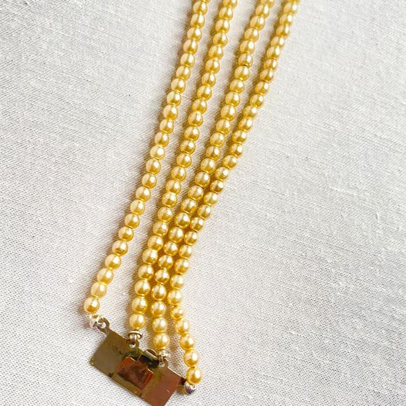 Layered Graduated Necklace Pearlesque Beads With Clear Rhinestones Clasp - Picture 8 of 13